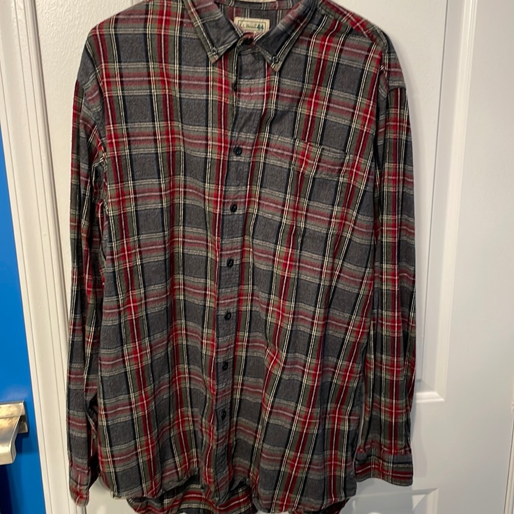 LLBean Large Tall transitional fit gray/red flannel shirt